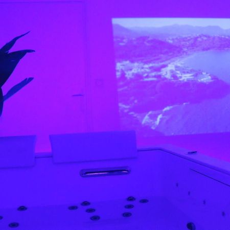 Dima Suite Jacuzzi Privatif Vedène Dış mekan fotoğraf