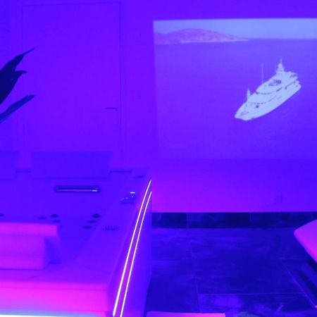Dima Suite Jacuzzi Privatif Vedène Dış mekan fotoğraf